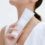 فوم ژل پاک کننده و روشن کننده ماداگاسکار سنتلا